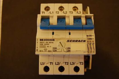 Schrack Motorschtzschalter / Überlastungsschutzschalter BE300006  500 V~ 50-60Hz  VDE 0660   Einstellbar von 1,6A - 2,5A