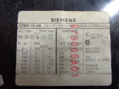 Siemens 3TB41 10 0A Schütz 220V