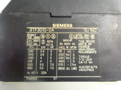 Siemens 3TF3010-0A Schütz 220V 50HZ