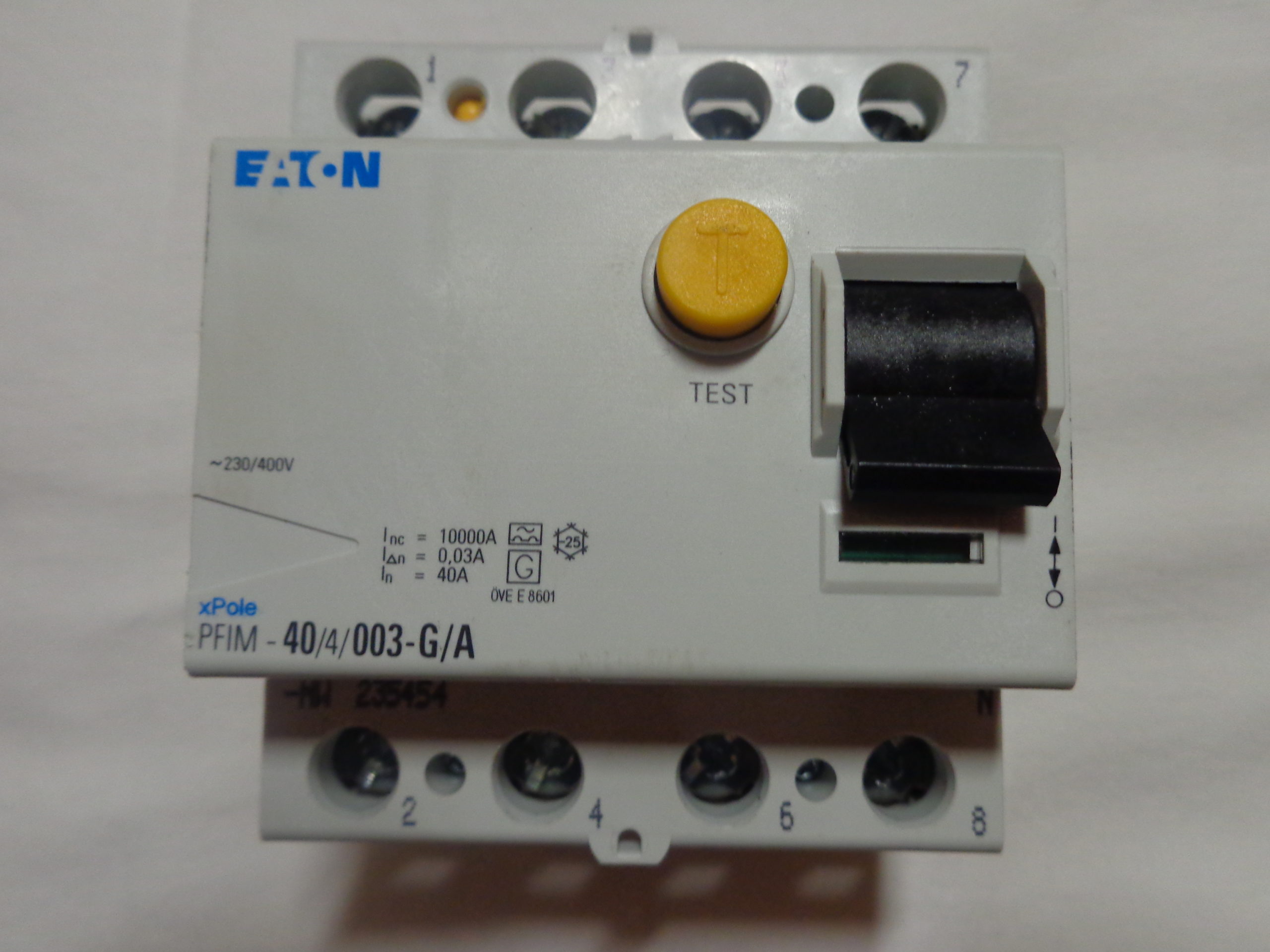 EATON PFIM-40/4/003-MW - Interruttore Differenziale Puro, Sicurezza Elettrica Per La Casa, 30mA 230-400V