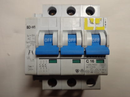 Schrack Sicherungsautomat C16 3pol   mit Hilfsschalter HD-H1