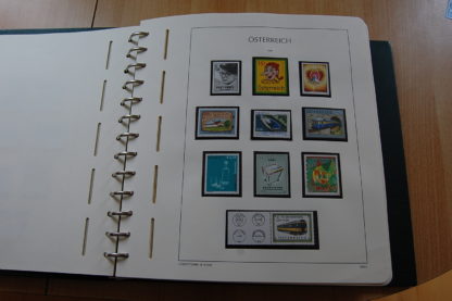 Österreich Briefmarkensammlung Von 2002 - 2012 postfrisch im Vordruckalbum