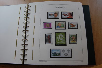 Österreich Briefmarkensammlung Von 2002 - 2012 postfrisch im Vordruckalbum