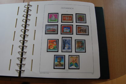 Österreich Briefmarkensammlung Von 2002 - 2012 postfrisch im Vordruckalbum