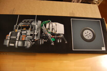 LEGO Technic 42078 - Mack Anthem, Konstruktionsspielzeug – Bild 3
