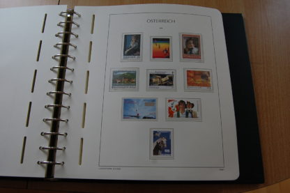 Österreich Briefmarkensammlung Von 2002 - 2012 postfrisch im Vordruckalbum