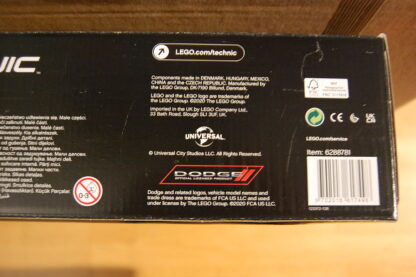 LEGO 42111 Technic: Dom's Dodge Charger – Bild 5