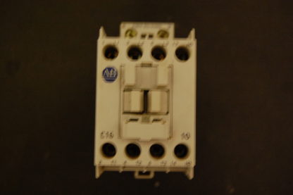 AB Allen Bradley  100- C16*10