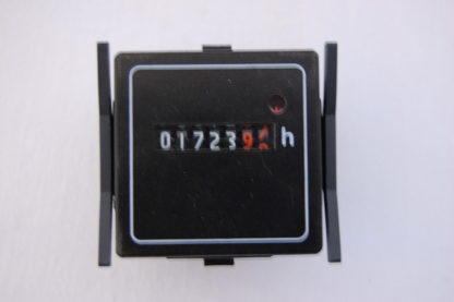Betriebsstundenzähler analog für Schaltschrankeinbau Einbaumasse 44mm x 44mm x 33mm