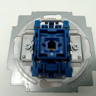 Busch und Jäger Wechselschalter 6