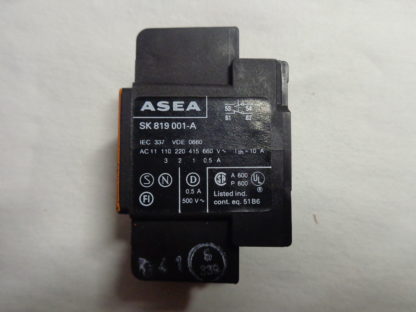 ASEA SK 819 001- A-11 Kontakt Block – Bild 2