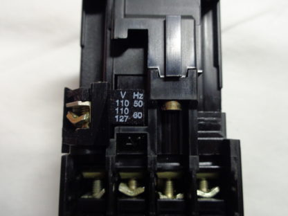 ABB K40E 110V 50Hz  127V 60Hz Schütz – Bild 3