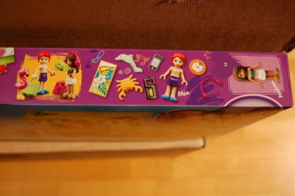 LEGO Friends 41428 Strandhaus mit Tretboot – Bild 6