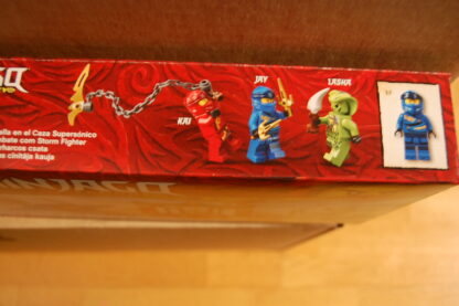 LEGO Ninjago 71703 Kräftemessen mit Donnerjet – Bild 3