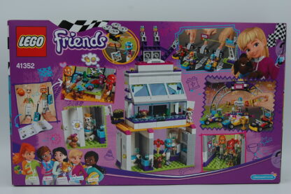 LEGO Friends 41352 Das große Rennen – Bild 2