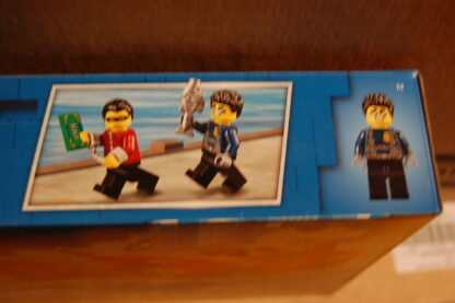 LEGO City 60242 Festnahme auf der Autobahn – Bild 3