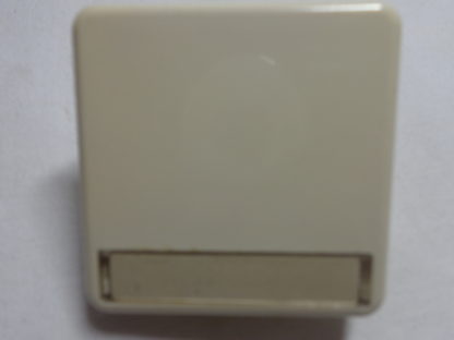 Berker 21864, 21982 Schuko Steckdose cremeweiß mit Schriftfeld – Bild 2