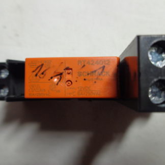 Schrack RT424012 Relais mit Sockel YRT78626