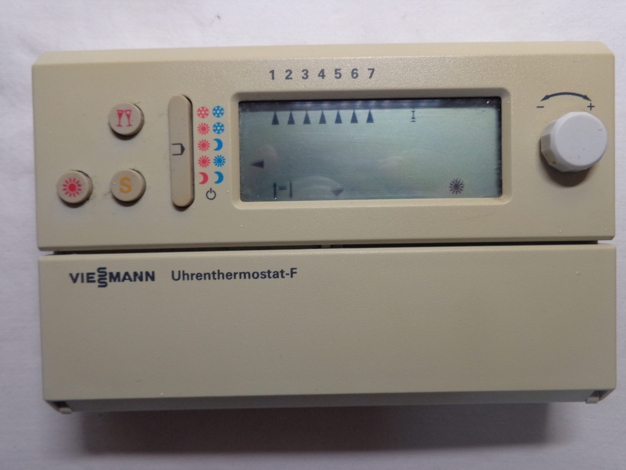 Viessmann UhrenthermostatF Typ 350, 5204 812 Sendemodul T40, Typ 3502 — free download