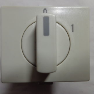 Kraus & Naimer CG8 A202  0 - 1 rastend