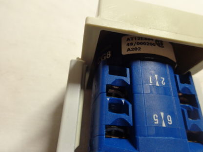 Kraus & Naimer CG8 A202  0 - 1 rastend – Bild 2