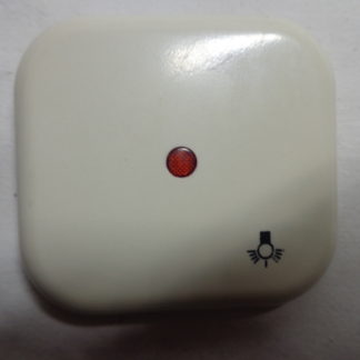 Busch und Jäger 2756 / 0424-4-3898 Schalterwippe mit roten Symbol und Lichsymbol cremeweiß