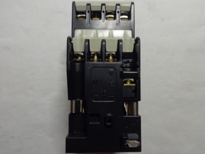 AEG LS17 22E  910-302-677-00 220V 50 Hz, 255V / 60 Hz Schütz – Bild 2