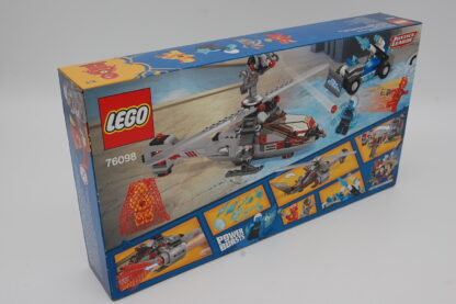 LEGO DC Comics 76098 Speed Force Freeze Verfolgung – Bild 2