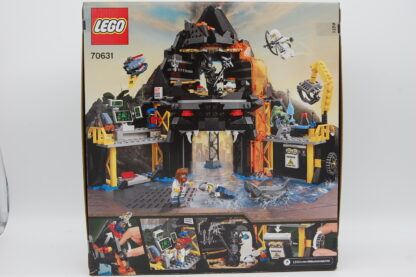 LEGO NINJAGO 70631 Garmadons Vulkanversteck – Bild 2