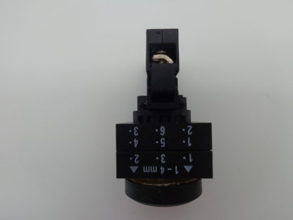 Siemens Taster rot 3SB3400-0B Kontaktblock – Bild 3