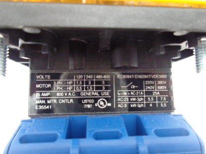 Kraus & Naimer KG20B T203/01  0-1 Rastend – Bild 3