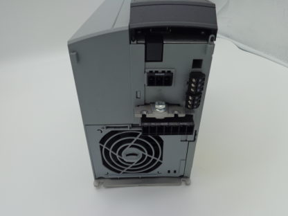Danfoss FC-302P5K5T5E20H1BG 5,5KW Frequenzumrichter – Bild 3