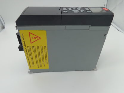 Danfoss FC-302P5K5T5E20H1BG 5,5KW Frequenzumrichter – Bild 4