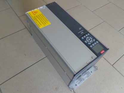 Danfoss FC-302P22KT5E20H1BG 22KW(400V) /30HP (460V) Frequenzumrichter – Bild 3