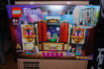 LEGO® Friends 41714 Andreas Theaterschule – Bild 3