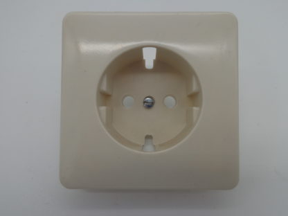 Jung 2521 0 303 Zentralstück cremeweiß