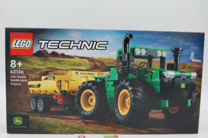 LEGO® TECHNIC 42136 - JOHN DEERE 9620R 4WD TRACTOR