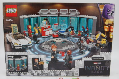 LEGO® Marvel Super Heroes™ 76216 Iron Mans Werkstatt – Bild 2