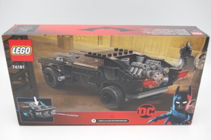 LEGO® DC Universe Super Heroes™ 76181 Batmobile™: Verfolgung des Pinguins™ – Bild 2