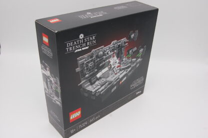 LEGO® Star Wars™ 75329 Death Star™ Trench Run Diorama