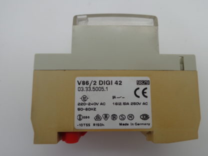 Schrack V86/2 DIGI 42 03.33.5005.1 Zeitschaltuhr – Bild 2