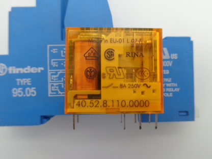 Finder 40.52.8.110.0000 Relais mit Sockel – Bild 2