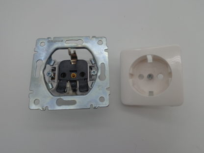 Legrand Steckdose ultraweiß – Bild 2
