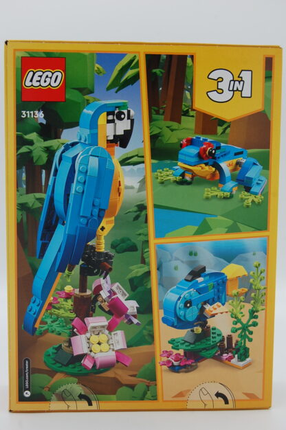 LEGO® Creator 31136 Exotischer Papagei – Bild 2