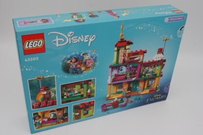 LEGO® Disney Princess 43202 Das Haus der Madrigals – Bild 2