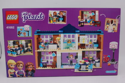 LEGO Friends 41682 Heartlake City Schule – Bild 2