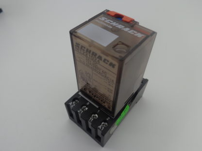 Schrack MT221024 Relais mit Sockel