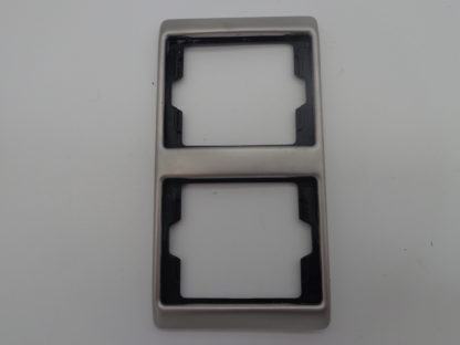 Berker 22800 Arsys Edelstahl 2fach Rahmen senkrecht