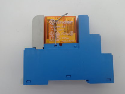 Finder 40.52 110V +Sockel 95.05