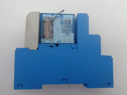 Finder 40.52S 24V- DC mit Sockel